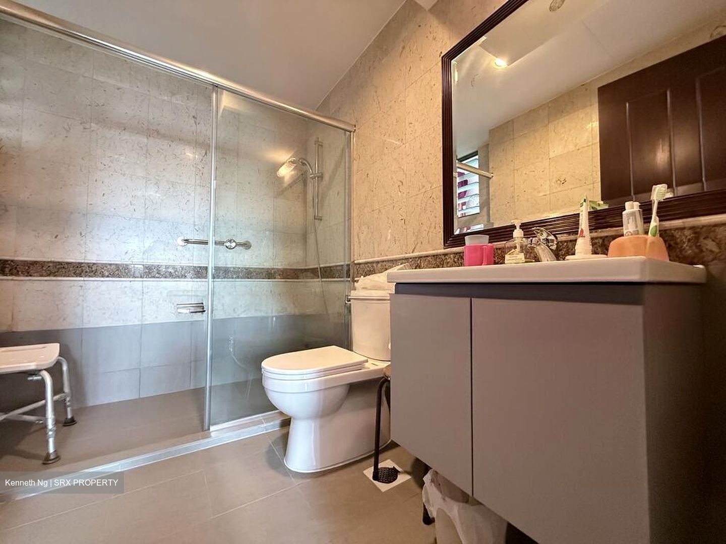 Stratford Court (D16), Condominium #507126781